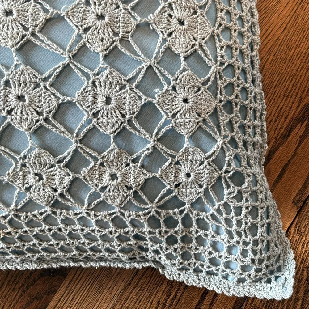 Vintage Hand Made Crochet Lace Blue Throw Pillow‎ 18